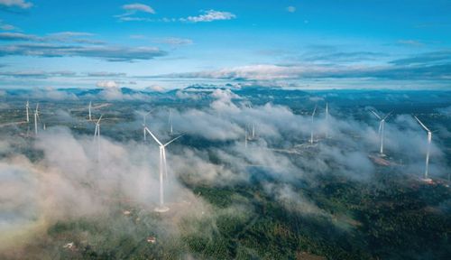 Turning Winds Into Wealth   Vietnam's Green Energy Revolution Blog Image