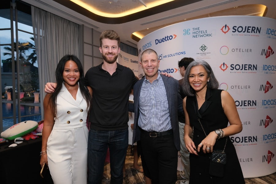 2 men and 2 women networking