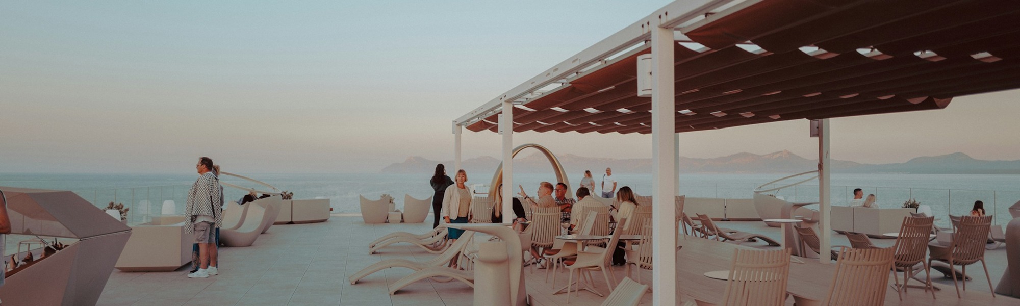 Banner Default Image