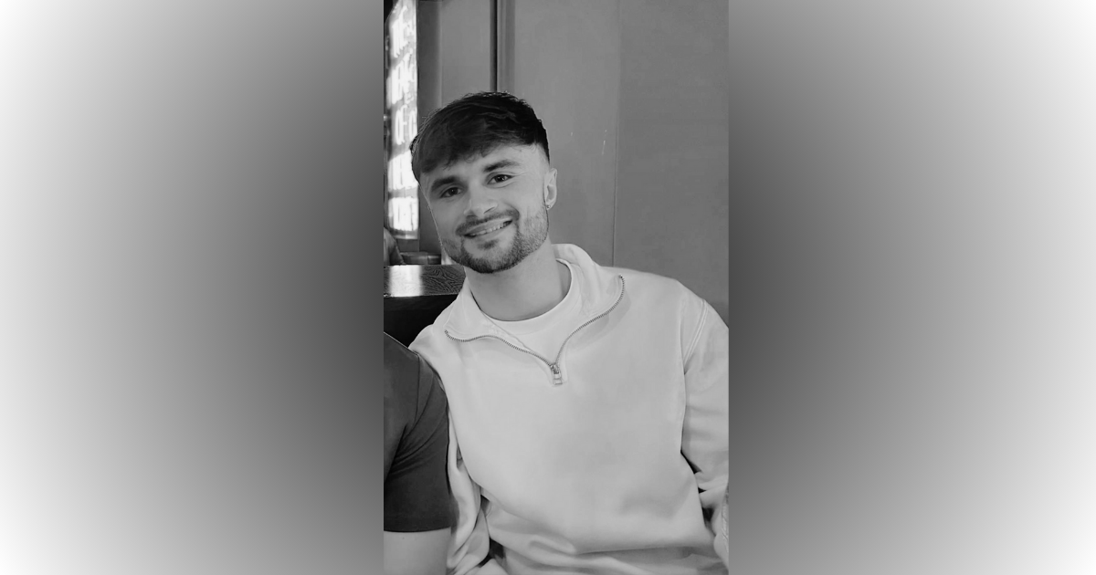 Niall Rushton   Meet The Team Photo