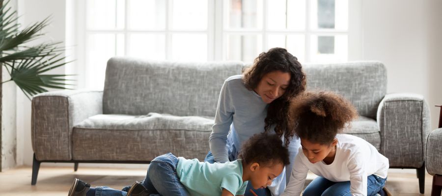 Tips For Helping Your Children Get Used To A New Nanny