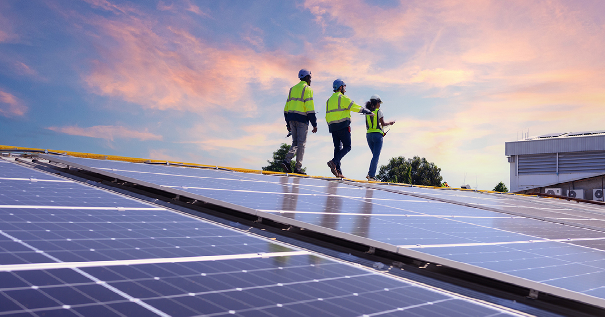 Skills management in clean energy – how employers can keep pace with fast-moving projects