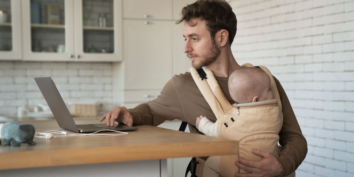 How to Make Paternity Leave the Workplace Norm