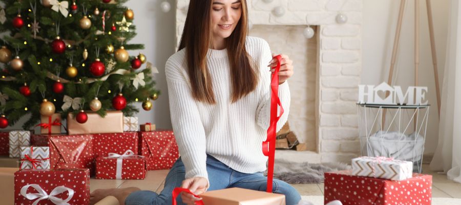 5 Top Tips For Wrapping The Perfect Christmas Present