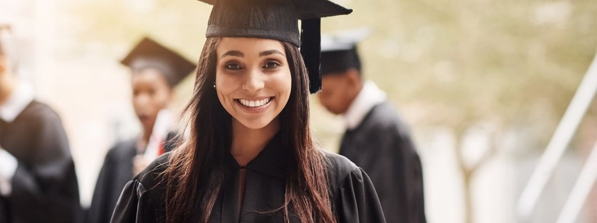 4 Ways That Hiring Recent Graduates Could Benefit Your School