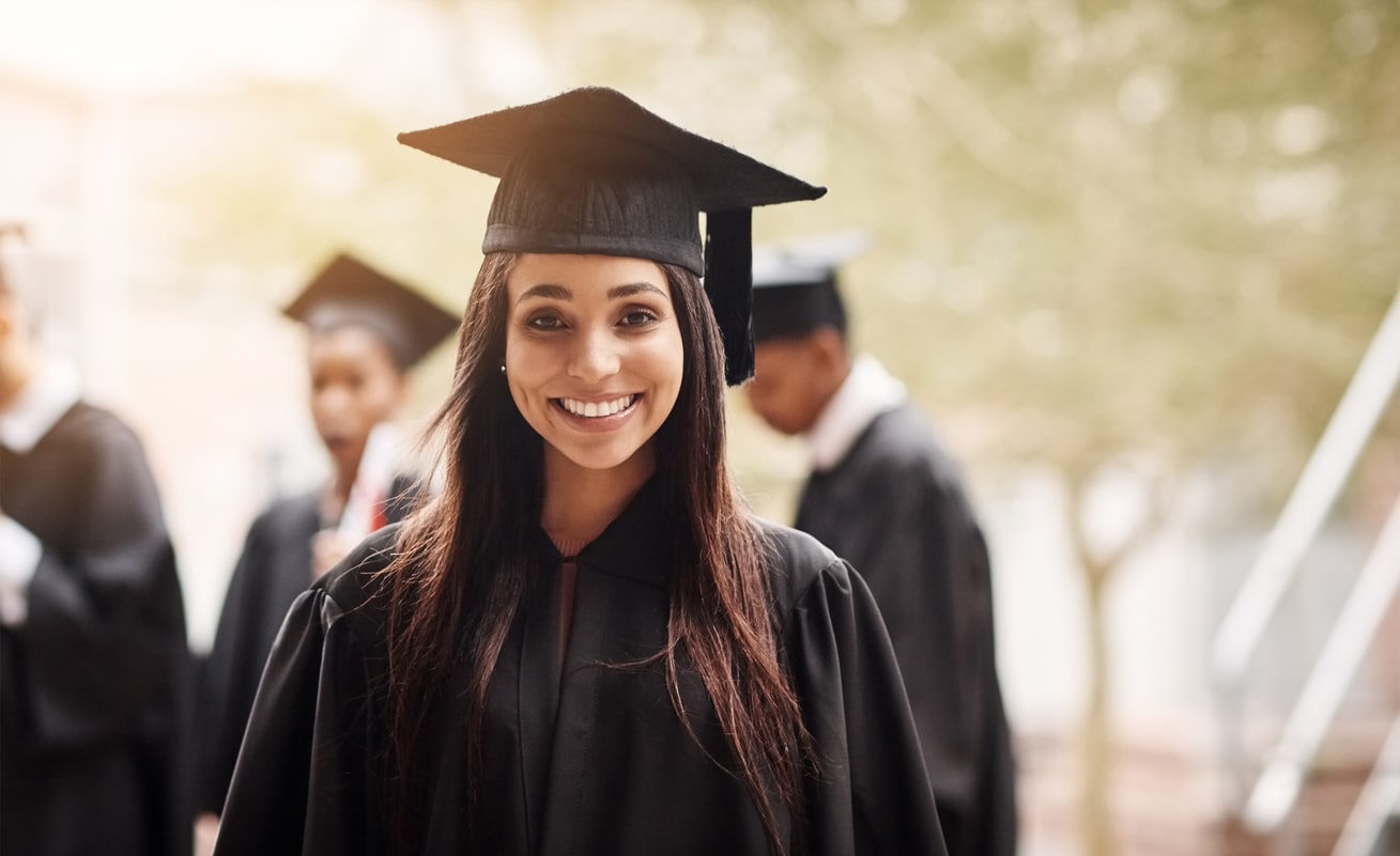 4 Ways That Hiring Recent Graduates Could Benefit Your School