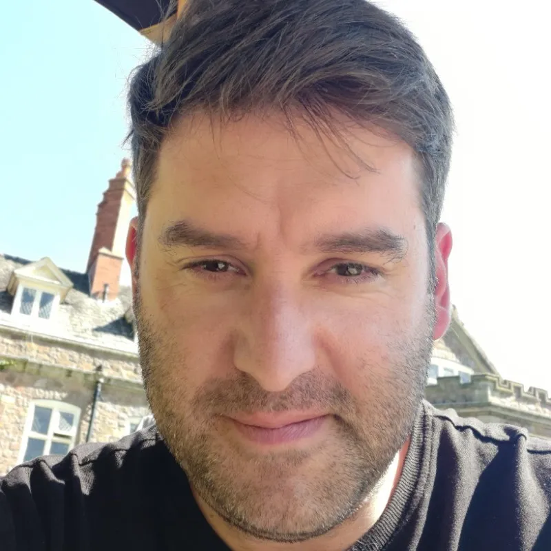 Darren Outridge