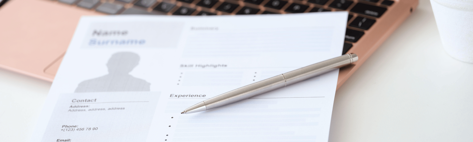 Illustration of a plain CV template without personalised content