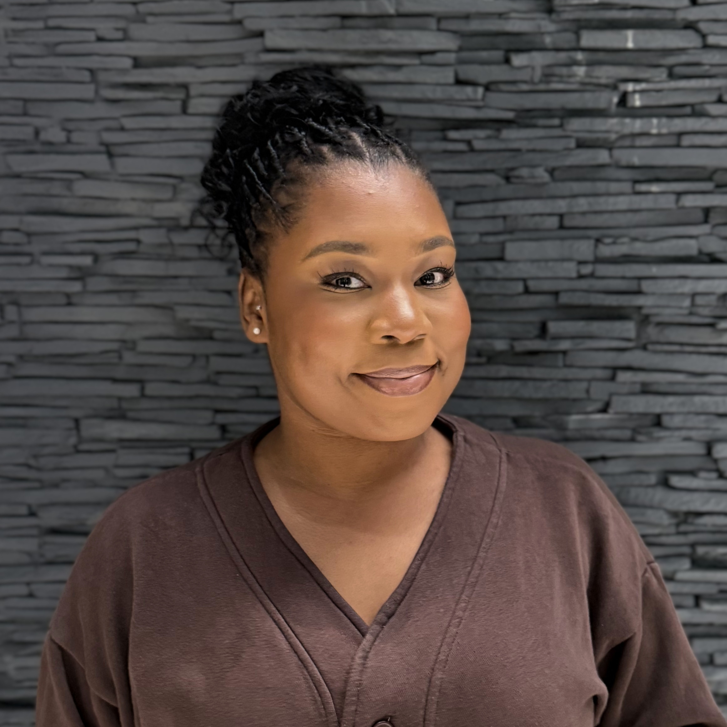 Ebun Anifowoshe