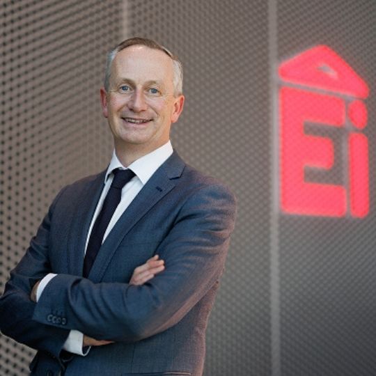 Ei Electronic News - Leo Clancy