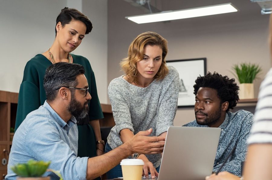 New Employment Bill Amendments: How the Proposed Substitution Clause Ban Could Affect Contractors & Businesses image