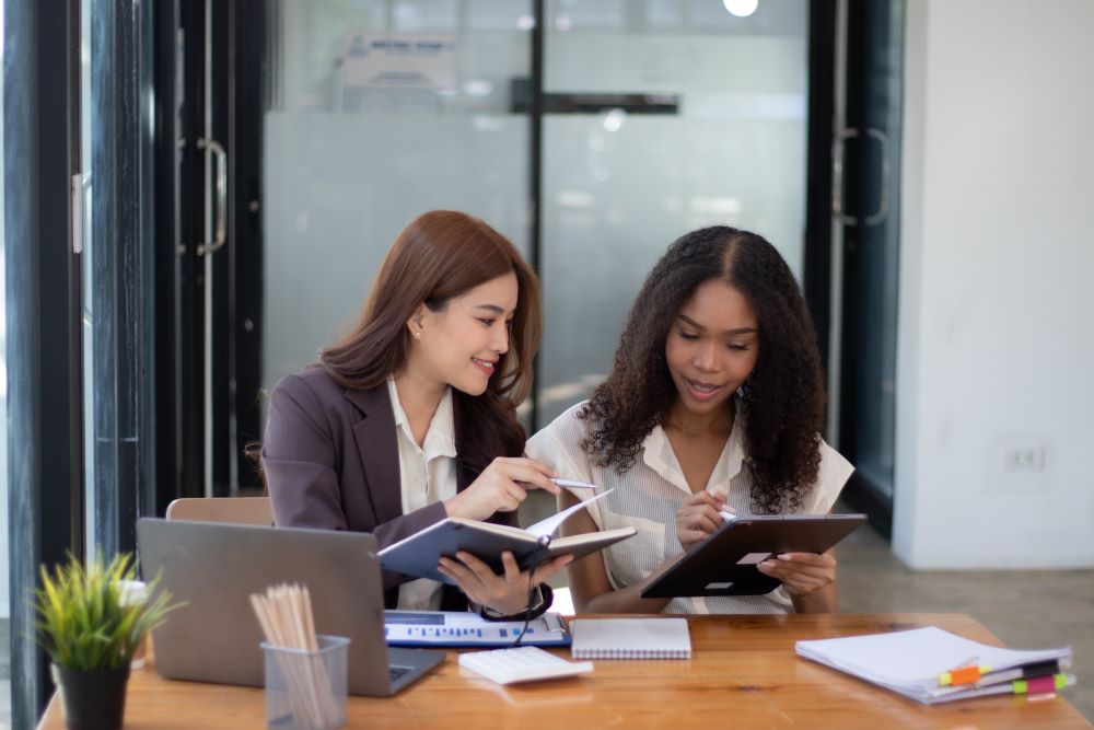 Why an Insurance Recruitment Specialist Makes All the Difference image