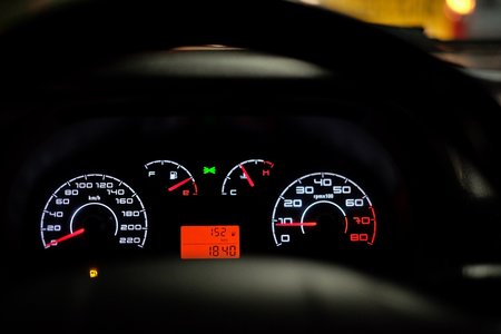 Car Dashboard 2667434 1920
