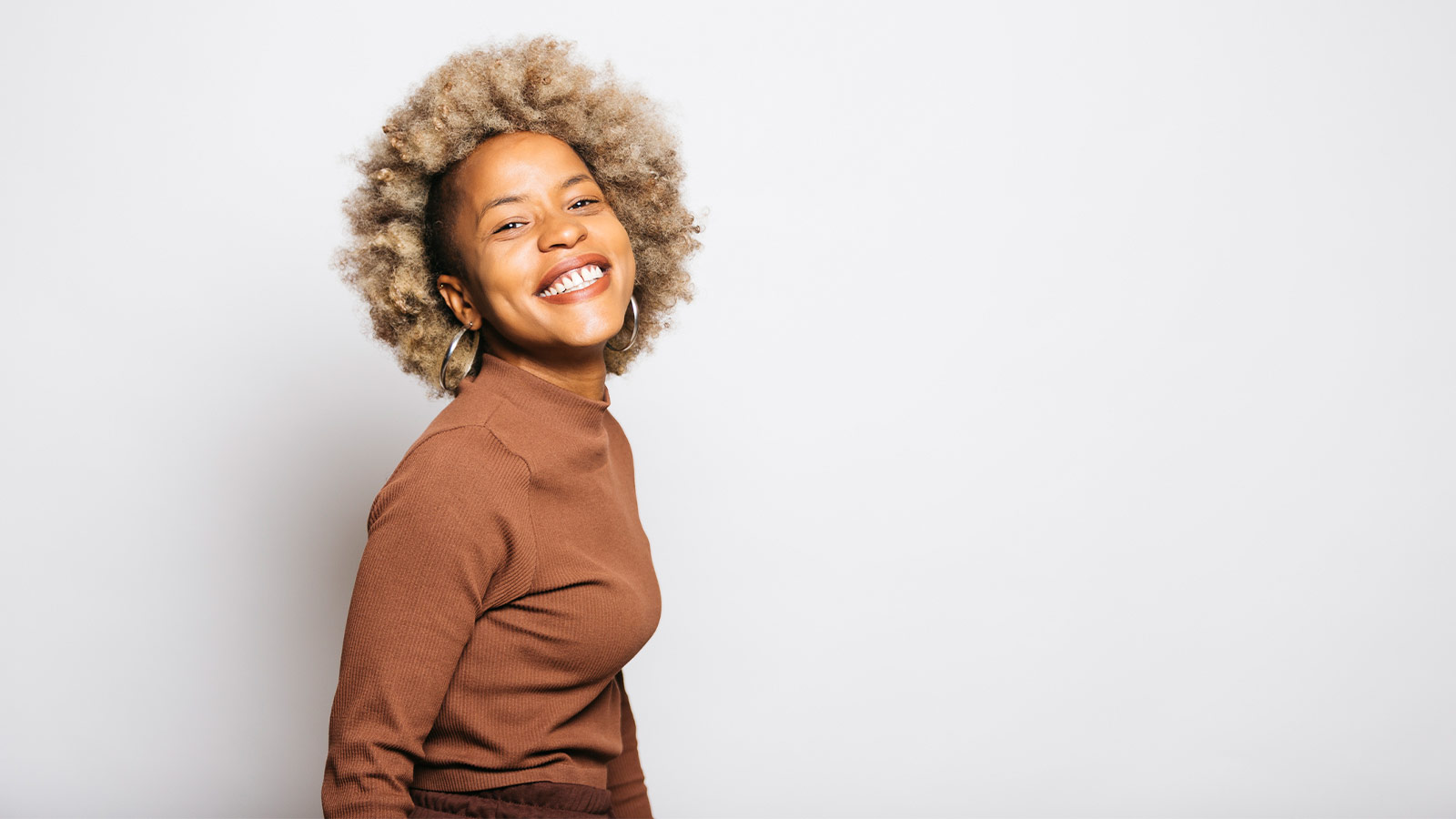 Bs Customer Care Employee Pay 1600