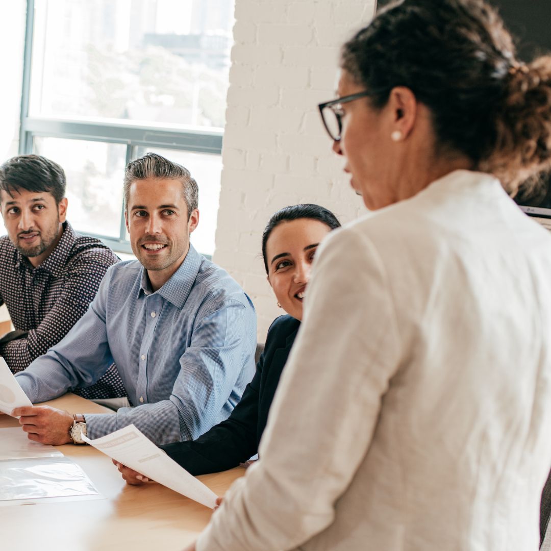 5 management styles that attract new and existing employees