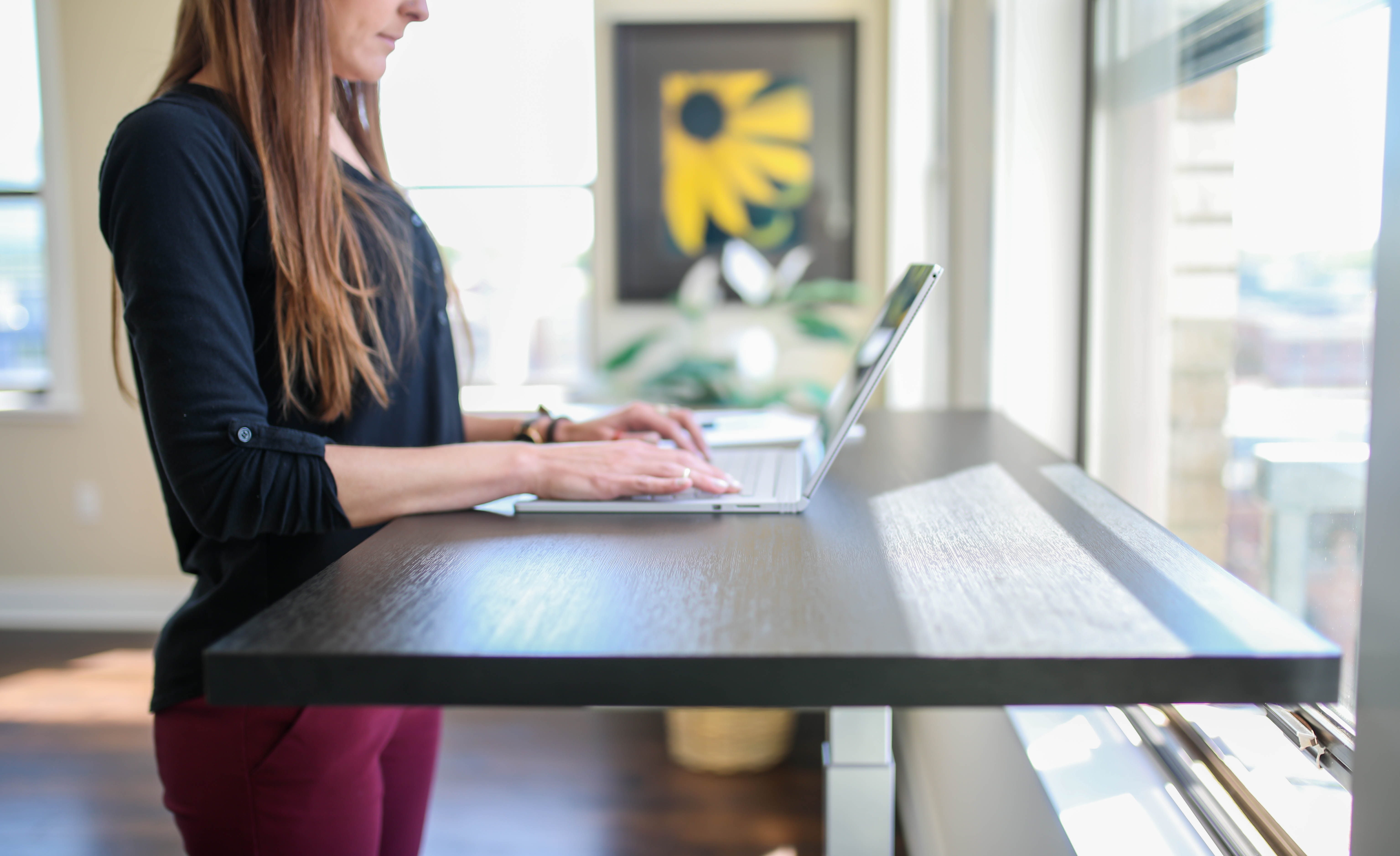 Thestandingdesk Com F9t Efwq N3 Ho Unsplash