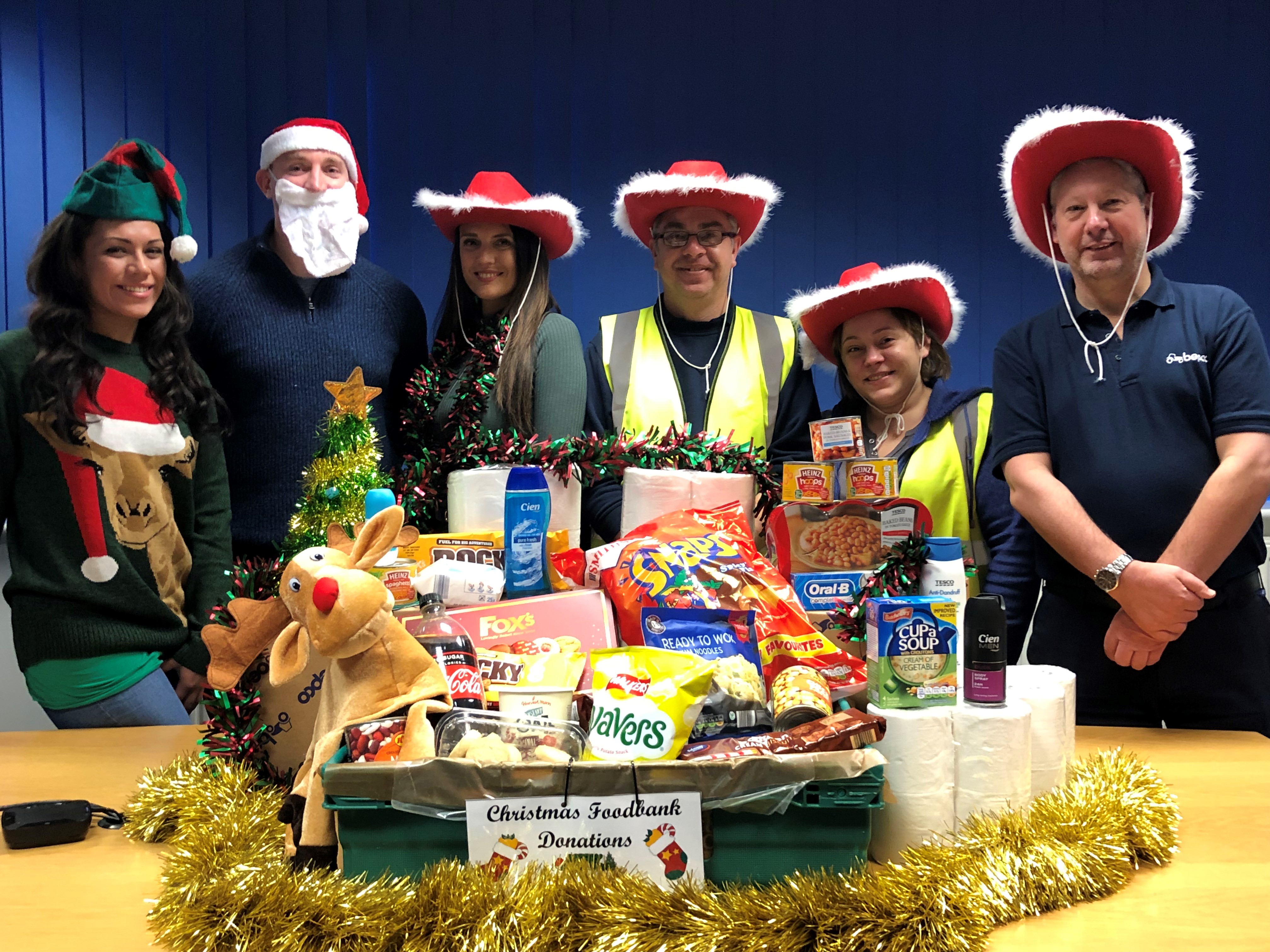 Hewett & Bepco Tvh Foodbank Collection 1