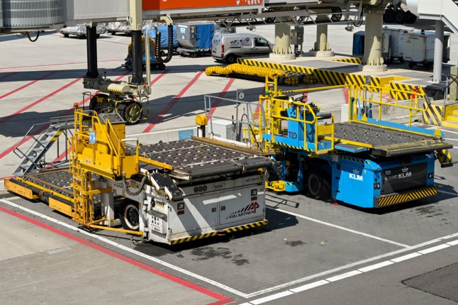 vehicles on the platform on Schiphol